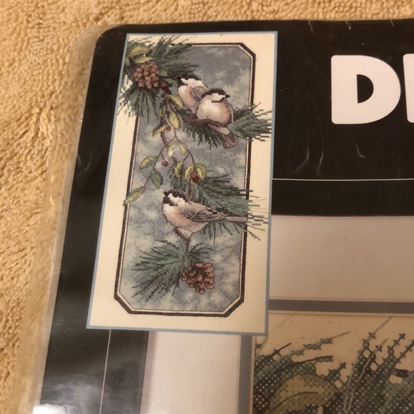 DIMENSIONS~#3199 CHICKADEES ON A BRANCH 8" X 16" STAMPED CROSS STITCH KIT~NIP - Picture 2 of 6
